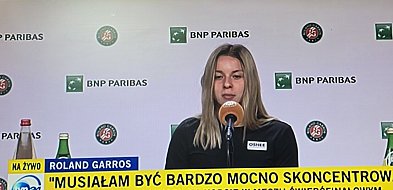 Co za mecz! Maja Chwalińska rzuciła faworytkę na kolana i gra o finał RG