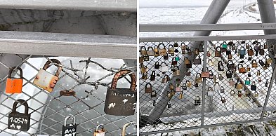 Koniec „kłódek miłości” na grudziądzkiej Marinie. Przeciążają konstrukcję kładki