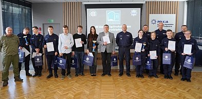 Grudziądzka młodzież „mundurowa” najlepsza w województwie! Sukces uczniów III LO