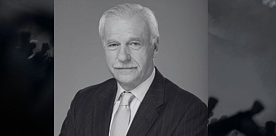 Zmarł Andrzej Olechowski, były szef MSZ, współzałożyciel PO