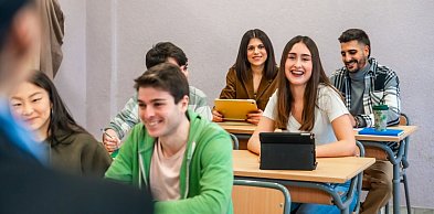 Najlepsze studia licencjackie 2026. Sprawdziliśmy, które z nich zapewniają najwyżs