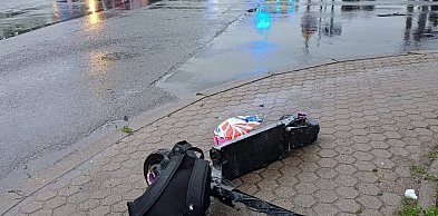 Zderzenie auta z hulajnogą na Szosie Toruńskiej. Poszkodowana trafił do szpitala