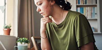 Wpływ zdrowych nawyków ruchowych na codzienną efektywność i koncentrację w pracy u