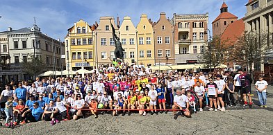 Grudziądz pobiegł, by przegonić przemoc! Rekordowa frekwencja na 10. edycji biegu -97910
