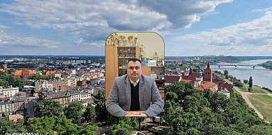 III LO wyjaśnia zakup obuwia dla uczniów. Dyrektor Łukasz Piasecki o kulisach