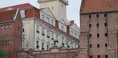 Ratusz odpowiada na krytykę budżetu. „To nie dług, to sukcesy”. Czy mieszkańcy dad