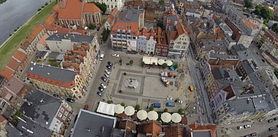 Zmiany w organizacji ruchu na Starówce. Rynek zamknięty dla samochodów