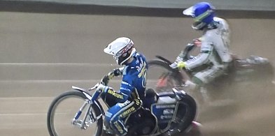 Skandal sędziowski i triumf w cieniu dziurawego toru. GKM Grudziądz podbija Zielon