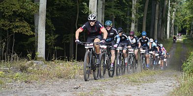 Tłumy kolarzy na starcie MTB Gminy Grudziądz w Białym Borze!-98128