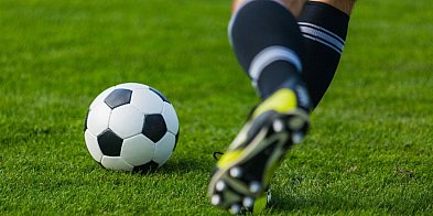 Olimpia Grudziądz pokonuje Sokoła Kleczew i umacnia się na szczycie tabeli-98261