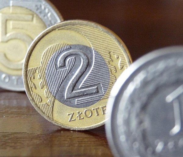 Ulga podatkowa dla wybranych emerytów. W Senacie już jest pomysł-97819