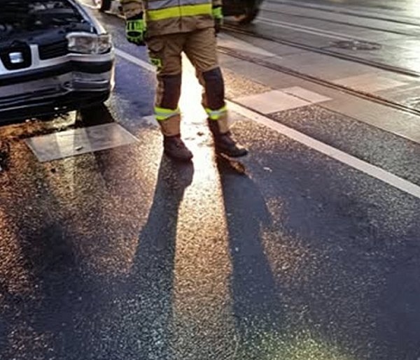 ​​​​​​​Wieczorna kolizja na Chełmińskiej w Grudziądzu. Zderzyły się dwa samochody-97929