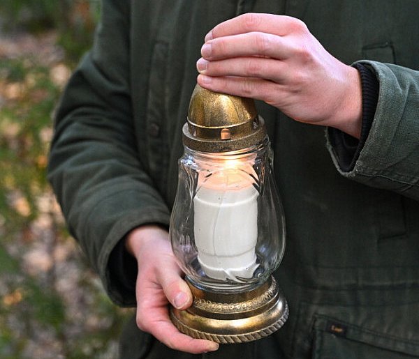 Polska pozostaje największym producentem świec i zniczy w Europie-98729