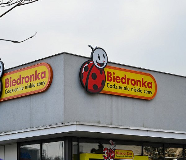 Biedronka publikuje ostrzeżenie. Sprawdź, czy masz ten towar w domu-98906