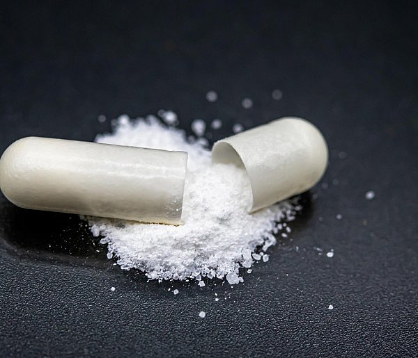 Salmonella w popularnym suplemencie. „Nie należy spożywać”-99041