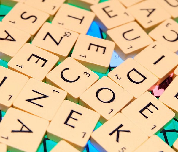 To słowo podbiło polską młodzież! Młodzieżowe Słowo Roku 2025 już wybrane-99363