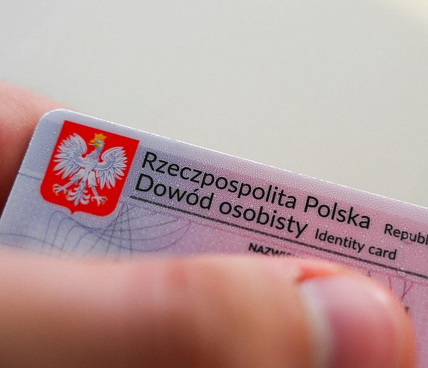 Nie musisz już biec do fotografa. Zdjęcie do dokumentów zrobisz w domu-99516