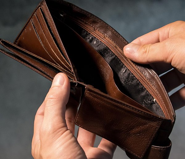 Twój przelew może "utknąć" na 5 dni. Lepiej sprawdź, zanim go wyślesz-99528