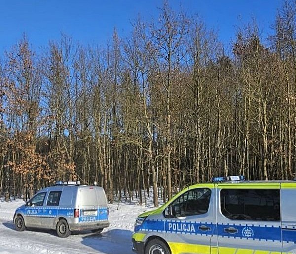 Wyścig z czasem i mrozem. Trzy osoby odnalezione dzięki akcji grudziądzkiej policj