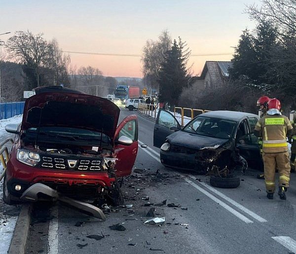 Wypadek w Świerkocinie. Zablokowana DK55, są ranni