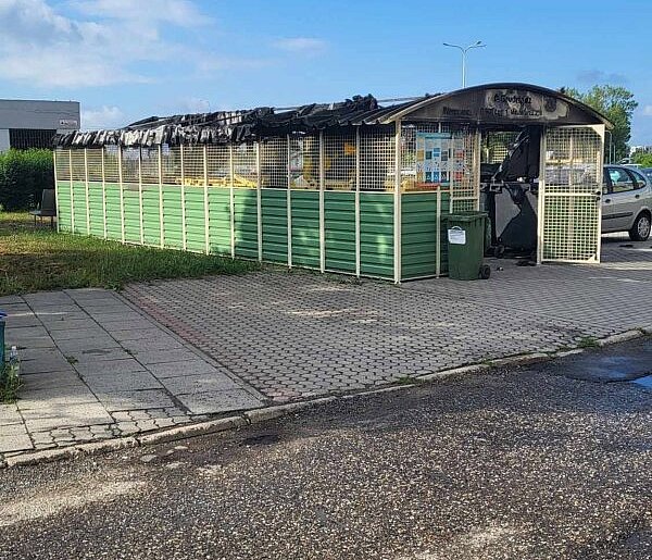 Zatrzymanie w sprawie pożaru wiaty śmietnikowej na osiedlu Rządz w Grudziądzu