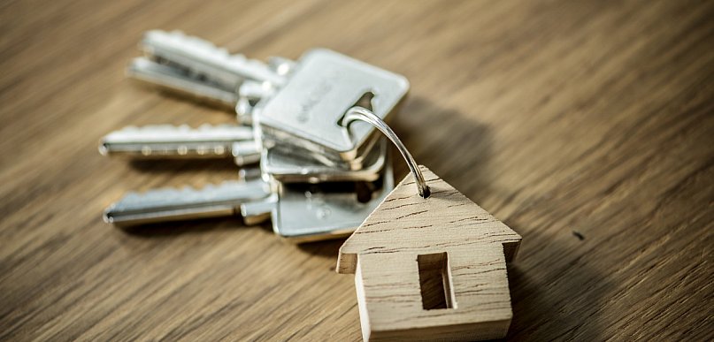 Wielkie zmiany przy sprzedaży mieszkań. Pośrednicy stracą swobodę?