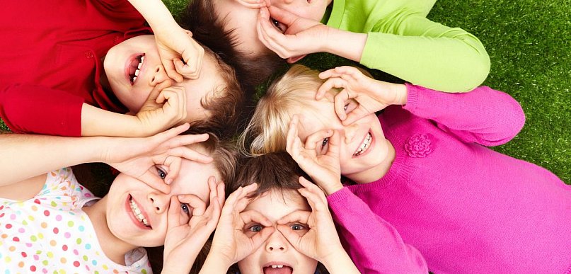 Kids Alert apeluje do MEN o wprowadzenie zakazu publikacji wizerunku dzieci w siec