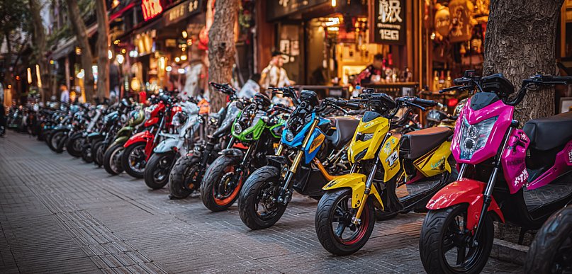 Miejskie motocykle, które naprawdę się sprawdzają w 2026 roku