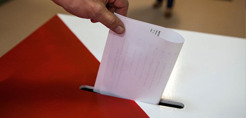 Sejm przyjął nowelę Kodeksu wyborczego, wprowadzającą instytucję sekretarzy wyborc