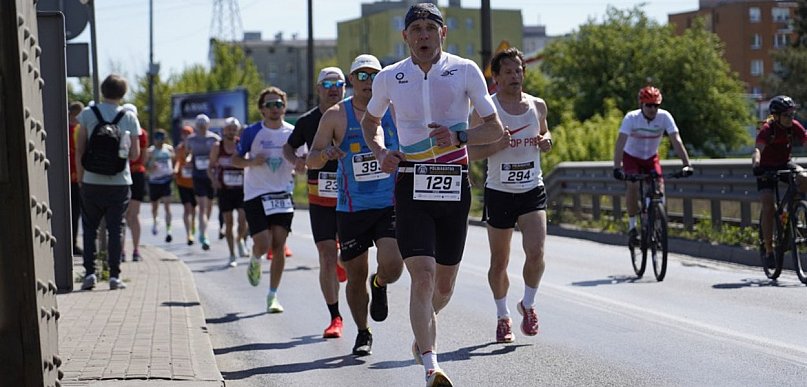 XII Półmaraton „Śladami Bronka Malinowskiego”: Wielkie bieganie i zmiany w ruchu