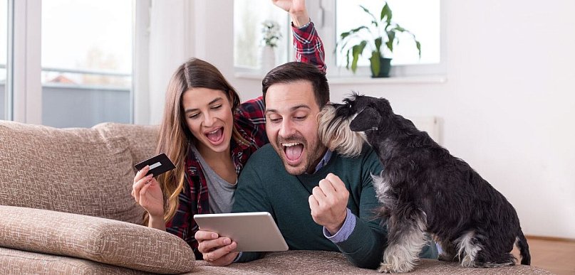 Dlaczego pary wybierają granie zamiast wieczoru przed telewizorem