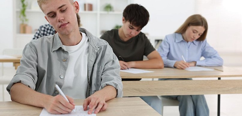 W poniedziałek rozpocznie się trzydniowy egzamin ósmoklasisty
