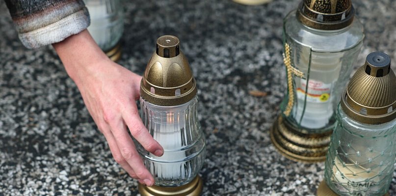 1 listopada w Kościele katolickim przypada uroczystość Wszystkich Świętych - 98725