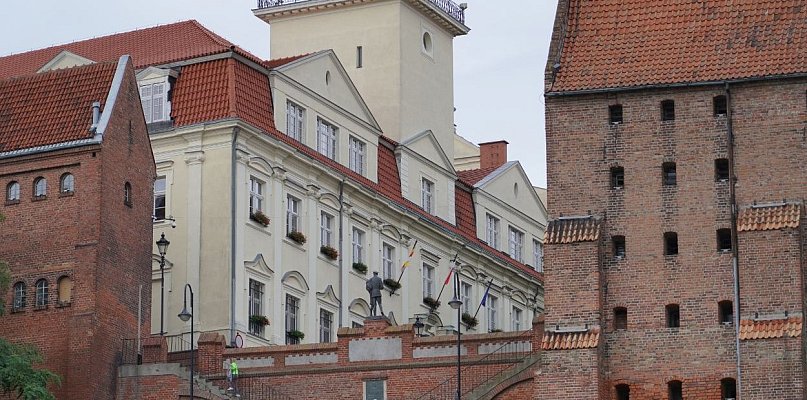 Ratusz odpowiada na krytykę budżetu. „To nie dług, to sukcesy”. Czy mieszkańcy dad