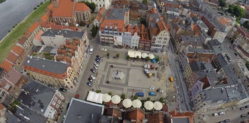 Zmiany w organizacji ruchu na Starówce. Rynek zamknięty dla samochodów