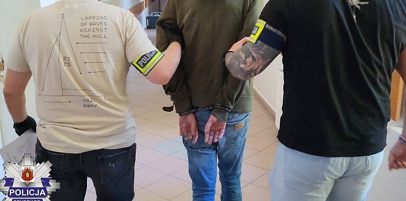 Ponad 8 kilogramów narkotyków ukryte w domu! Poszukiwany wpadł w ręce policjantów