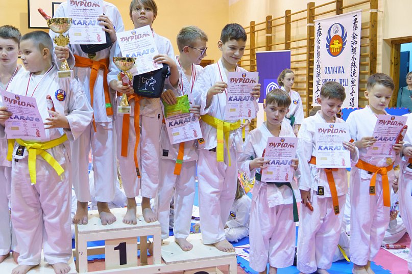 Deszcz medali dla grudziądzan! Młodzi karatecy walczyli o Puchar Prezydenta