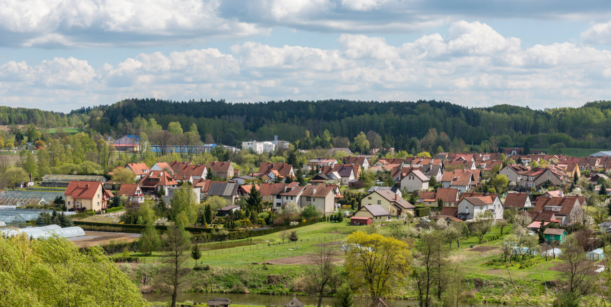 Program Czyste Powietrze w nowej odsłonie. Jak szukać dotacji? Jak złożyć wniosek?