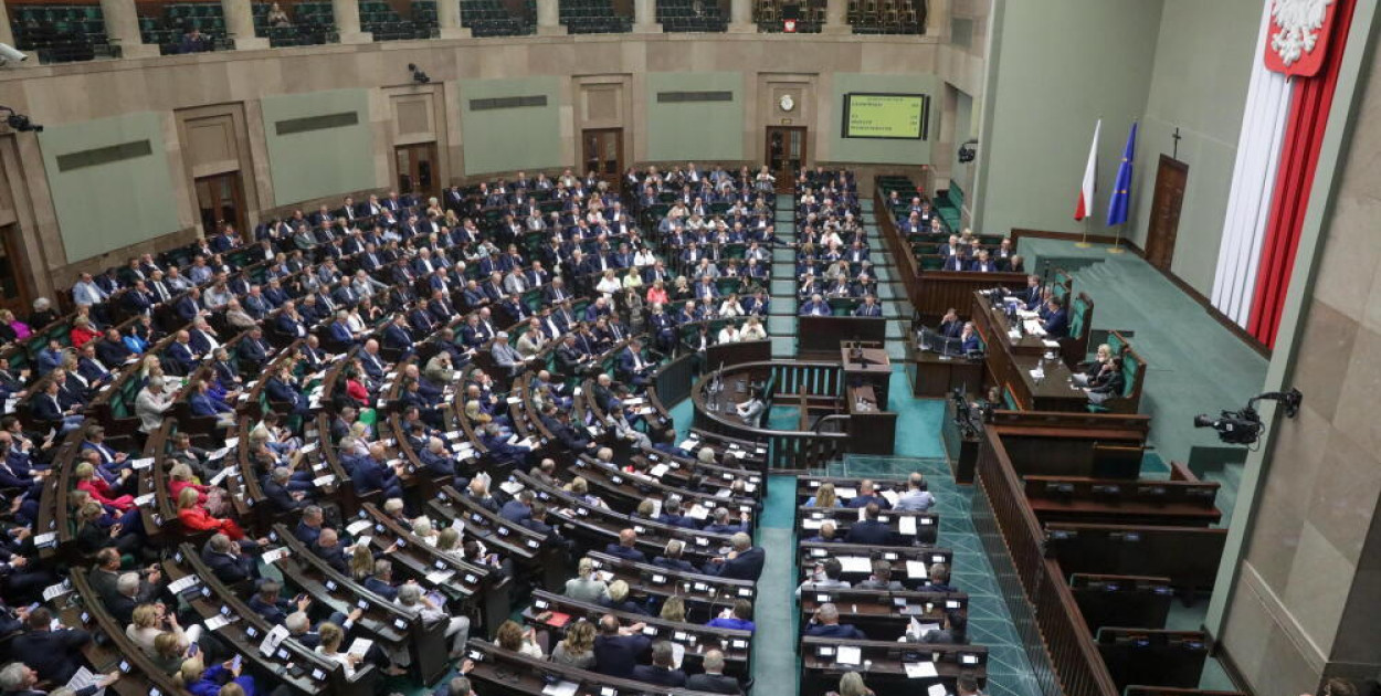 Sejm uchwalił nowelę podwyższającą limity wydatków na budownictwo społeczne