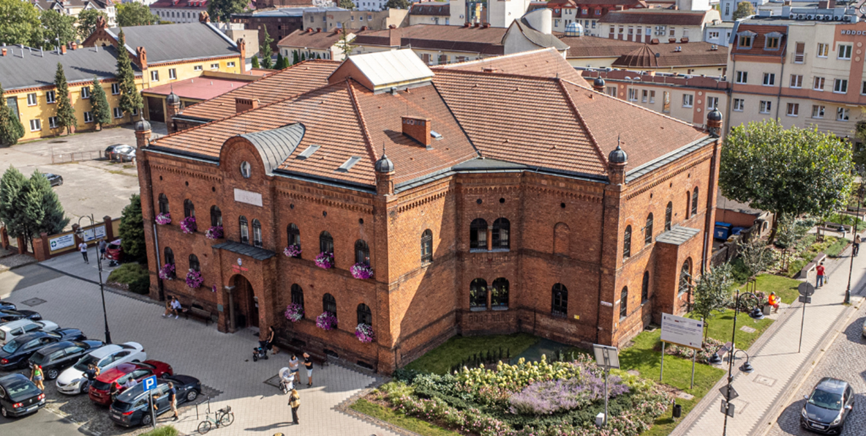 Koniec z gotówką w USC. Od Nowego Roku duże zmiany przy ul. Mickiewicza
