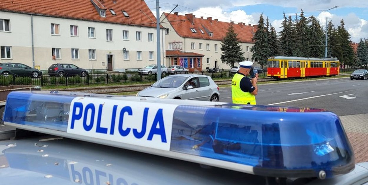 Rewolucja w przepisach drogowych. Surowe kary dla recydywistów i uczestników niele