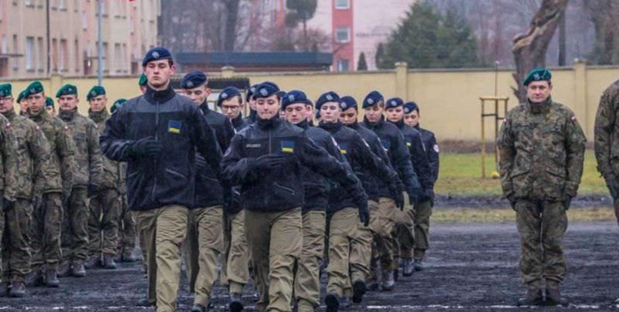 Przełom w III LO. Po 6 latach miasto składa wniosek o utworzenie certyfikowanej kl