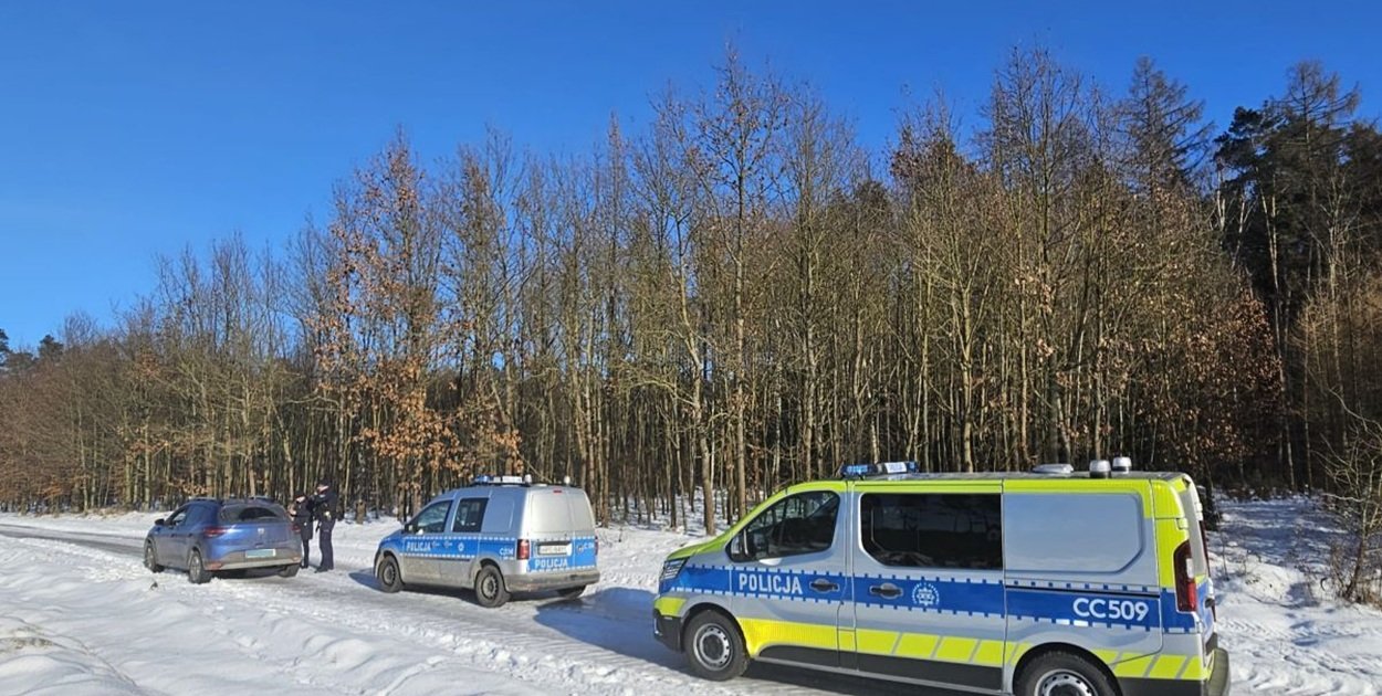 Wyścig z czasem i mrozem. Trzy osoby odnalezione dzięki akcji grudziądzkiej policj