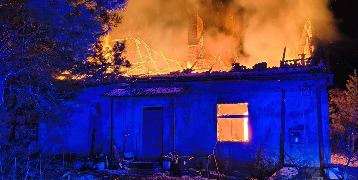 Gmina Grudziądz: Tragiczny pożar w miejscowości Parski. Nie żyje jedna osoba